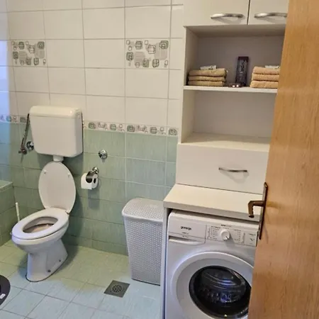 Vikendica Kod Koje Holiday home *